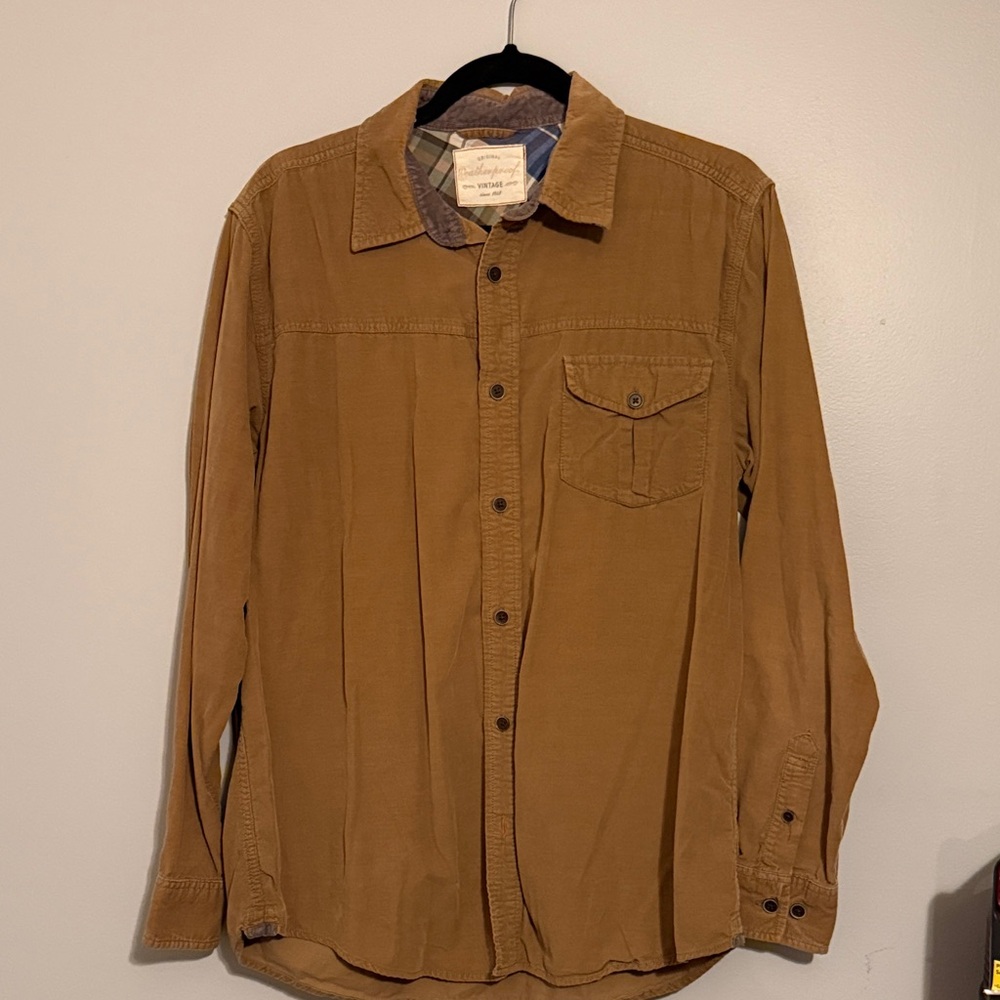 Weatherproof VintageMen’s Long-Sleeve Button-Down Shirt in Caramel Brown